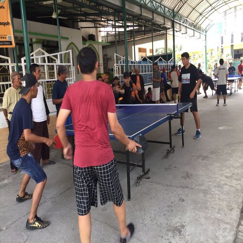 Lomba Tenis Meja Antar RT